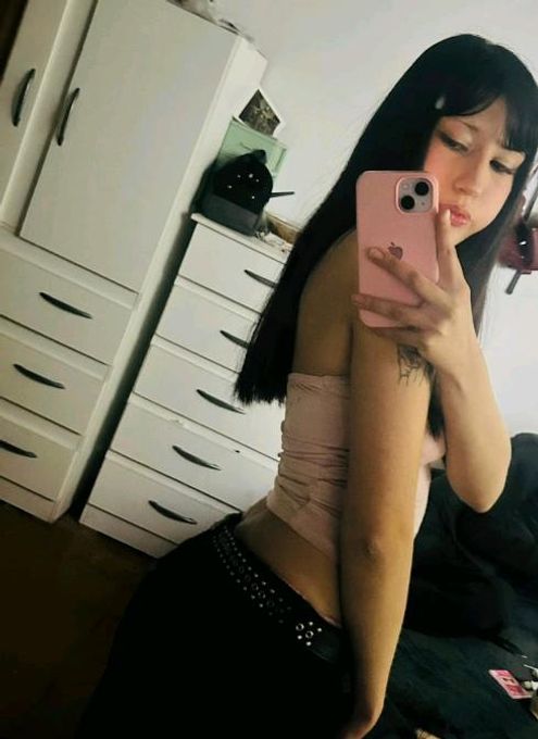 Katy, verified profile preview on PeachChat